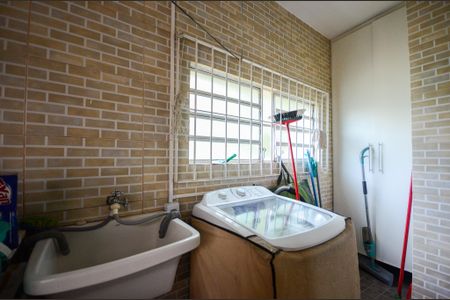 Casa para alugar com 172m², 3 quartos e 4 vagasÁrea de Serviço