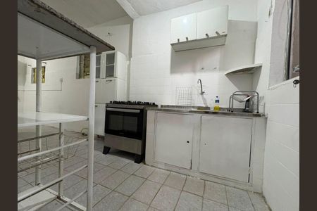 Casa para alugar com 360m², 2 quartos e 5 vagas Casa para alugar com 360m², 2 quartos e 5 vagasCozinha