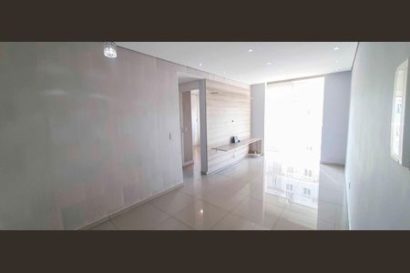 Apartamento para alugar com 55m², 2 quartos e 1 vaga Apartamento para alugar com 55m², 2 quartos e 1 vagaSala