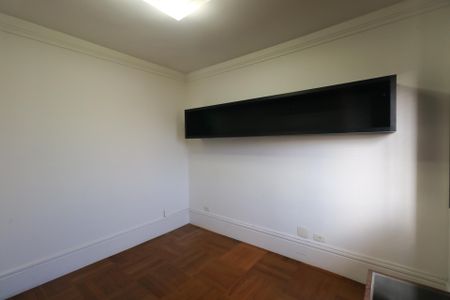 Apartamento à venda com 120m², 3 quartos e 3 vagas Apartamento à venda com 120m², 3 quartos e 3 vagasQuarto 2