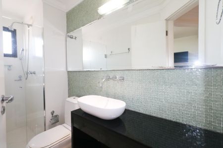Apartamento à venda com 120m², 3 quartos e 3 vagas Apartamento à venda com 120m², 3 quartos e 3 vagasBanheiro