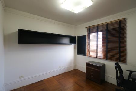 Apartamento à venda com 120m², 3 quartos e 3 vagas Apartamento à venda com 120m², 3 quartos e 3 vagasQuarto 2