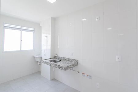 Apartamento para alugar com 47m², 2 quartos e 1 vaga Apartamento para alugar com 47m², 2 quartos e 1 vagaCozinha e Área de Serviço