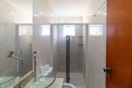 Apartamento à venda com 56m², 2 quartos e 1 vaga Apartamento à venda com 56m², 2 quartos e 1 vagaBanheiro
