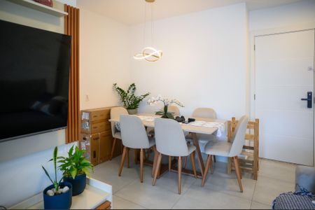 Apartamento à venda com 67m², 2 quartos e 1 vaga Apartamento à venda com 67m², 2 quartos e 1 vagaSala