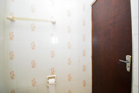 Casa à venda com 213m², 3 quartos e 2 vagasBanheiro Social