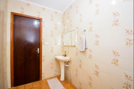 Casa à venda com 213m², 3 quartos e 2 vagasBanheiro Social