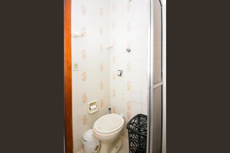 Casa à venda com 213m², 3 quartos e 2 vagasBanheiro do Quarto 1