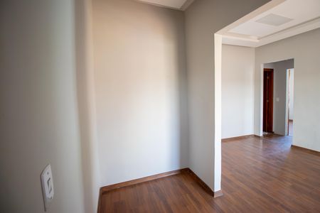 Apartamento à venda com 72m², 2 quartos e 1 vagaCorredor