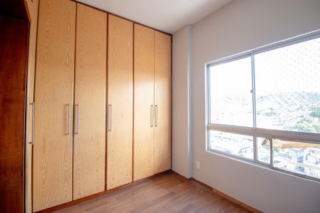 Apartamento à venda com 72m², 2 quartos e 1 vagaQuarto 1