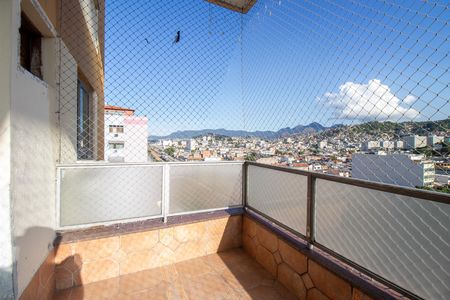 Apartamento à venda com 72m², 2 quartos e 1 vagaVaranda
