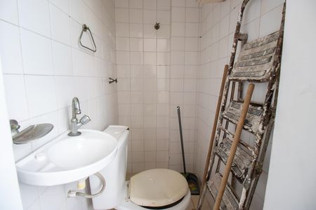 Apartamento à venda com 72m², 2 quartos e 1 vagaBanheiro de serviço