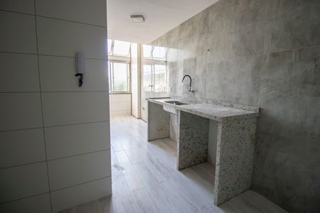 Apartamento à venda com 72m², 2 quartos e 1 vagaCozinha