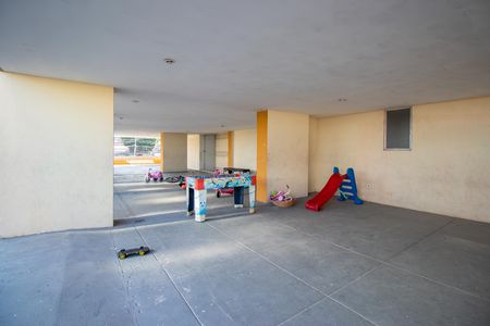 Apartamento à venda com 72m², 2 quartos e 1 vagaÁrea comum - Playground