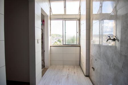 Apartamento à venda com 72m², 2 quartos e 1 vagaÁrea de Serviço