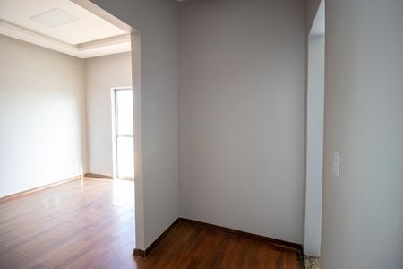 Apartamento à venda com 72m², 2 quartos e 1 vagaCorredor