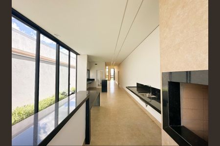 Cozinha de casa de condomínio para alugar com 3 quartos, 217m² em Gávea, Uberlândia