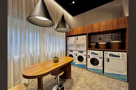 Studio para alugar com 27m², 1 quarto e sem vaga Studio para alugar com 27m², 1 quarto e sem vagaLavanderia