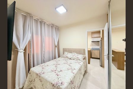 Studio para alugar com 27m², 1 quarto e sem vaga Studio para alugar com 27m², 1 quarto e sem vagaSuíte