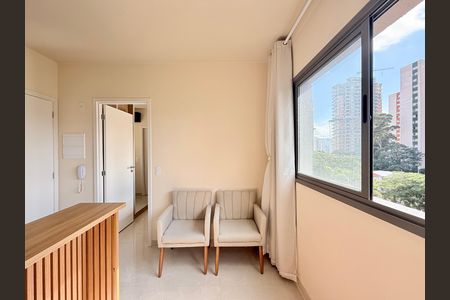 Studio para alugar com 27m², 1 quarto e sem vaga Studio para alugar com 27m², 1 quarto e sem vagaSala
