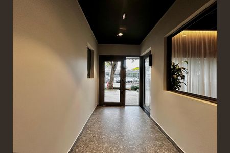 Studio para alugar com 27m², 1 quarto e sem vaga Studio para alugar com 27m², 1 quarto e sem vagaEntrada