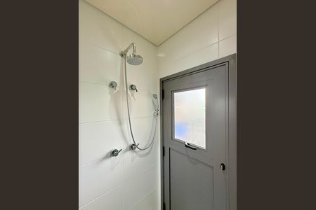 Studio para alugar com 27m², 1 quarto e sem vaga Studio para alugar com 27m², 1 quarto e sem vagaBanheiro Suíte