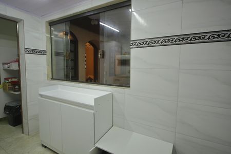 Casa para alugar com 249m², 4 quartos e 5 vagasÁrea de Serviço