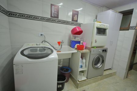 Casa para alugar com 249m², 4 quartos e 5 vagasÁrea de Serviço