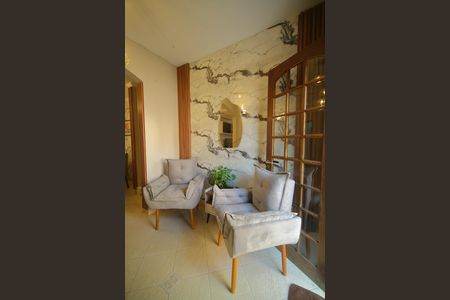 Casa para alugar com 249m², 4 quartos e 5 vagasSala de visita 