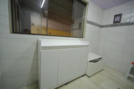 Casa para alugar com 249m², 4 quartos e 5 vagasÁrea de Serviço
