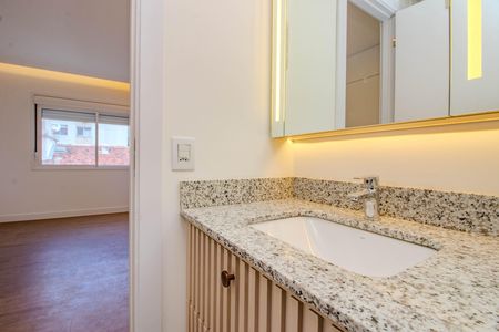 Apartamento para alugar com 69m², 2 quartos e 1 vagaBanheiro da Suíte 2