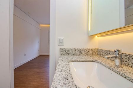 Apartamento para alugar com 69m², 2 quartos e 1 vagaBanheiro da Suíte 2
