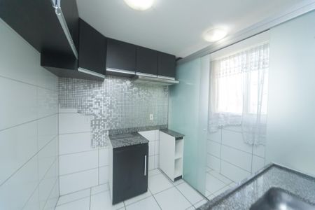 Apartamento para alugar com 48m², 2 quartos e 1 vaga Apartamento para alugar com 48m², 2 quartos e 1 vagaCozinha
