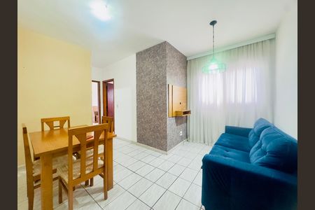 Apartamento para alugar com 62m², 2 quartos e 1 vagaSala