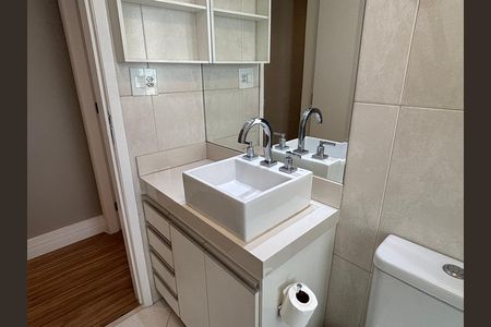 Apartamento à venda com 50m², 2 quartos e 1 vaga Apartamento à venda com 50m², 2 quartos e 1 vagaBanheiro