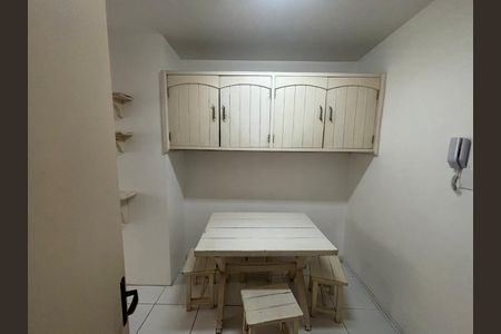Apartamento para alugar com 129m², 3 quartos e 1 vaga Apartamento para alugar com 129m², 3 quartos e 1 vagaCozinha