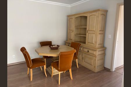 Sala de apartamento à venda com 3 quartos, 129m² em Bom Fim, Porto Alegre