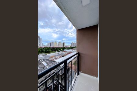 Apartamento à venda com 27m², 1 quarto e sem vaga Apartamento à venda com 27m², 1 quarto e sem vagaVaranda