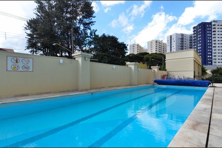 Apartamento para alugar com 138m², 3 quartos e 2 vagas Apartamento para alugar com 138m², 3 quartos e 2 vagasÁrea comum - Piscina