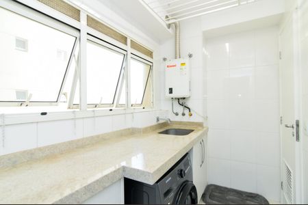 Apartamento para alugar com 138m², 3 quartos e 2 vagasÁrea de Serviço