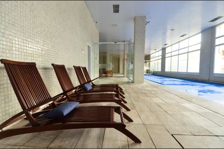 Apartamento para alugar com 138m², 3 quartos e 2 vagas Apartamento para alugar com 138m², 3 quartos e 2 vagasPiscina Coberta