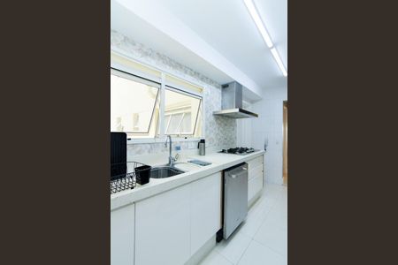 Apartamento para alugar com 138m², 3 quartos e 2 vagasCozinha