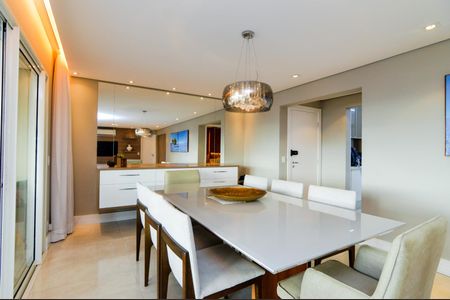 Sala de apartamento para alugar com 3 quartos, 138m² em Vila Rosalia, Guarulhos