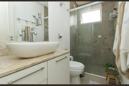 Apartamento à venda com 127m², 3 quartos e 2 vagas Apartamento à venda com 127m², 3 quartos e 2 vagasBanheiro