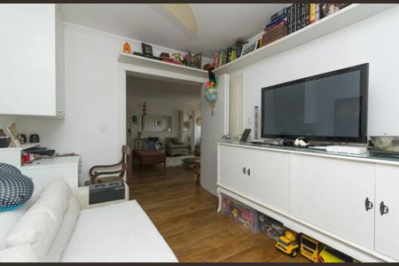 Quarto de apartamento à venda com 3 quartos, 127m² em Vila Ipojuca, São Paulo