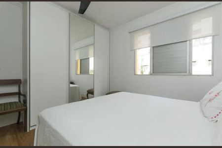 Quarto de apartamento à venda com 3 quartos, 127m² em Vila Ipojuca, São Paulo