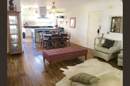 Sala de apartamento à venda com 3 quartos, 127m² em Vila Ipojuca, São Paulo