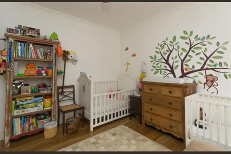 Quarto de apartamento à venda com 3 quartos, 127m² em Vila Ipojuca, São Paulo