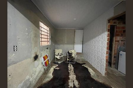 Casa à venda com 54m², 2 quartos e 1 vaga