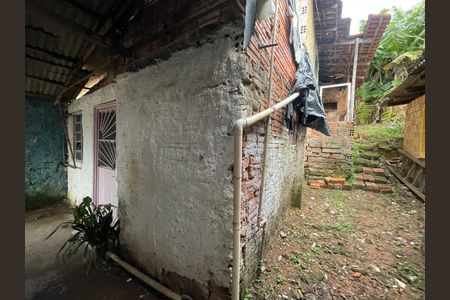 Casa à venda com 54m², 2 quartos e 1 vaga